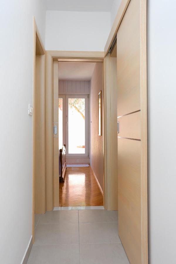 Apartments By The Sea Duce, Omis - 2737 Εξωτερικό φωτογραφία