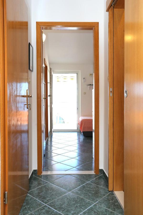 Apartments By The Sea Duce, Omis - 2737 Εξωτερικό φωτογραφία